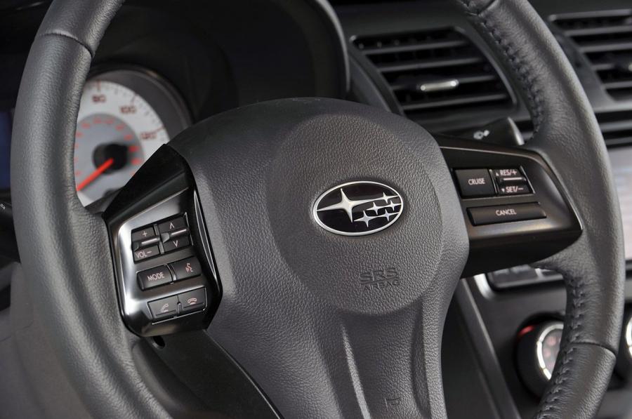  Subaru Impreza Sedan 2012 года  (фото 19 из 43)